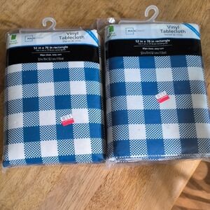 Mainstays Blue and White Vinyl Tablecloth
